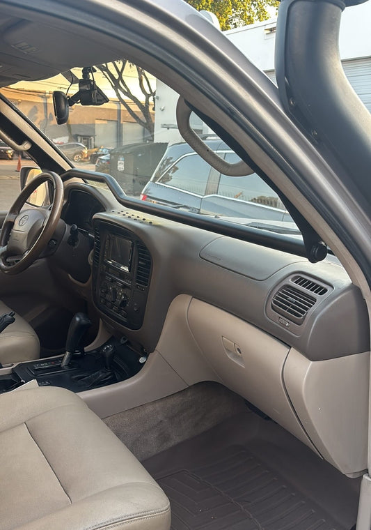 Land Cruiser 100 Series Dash Accessory Bar (1998-2002)
