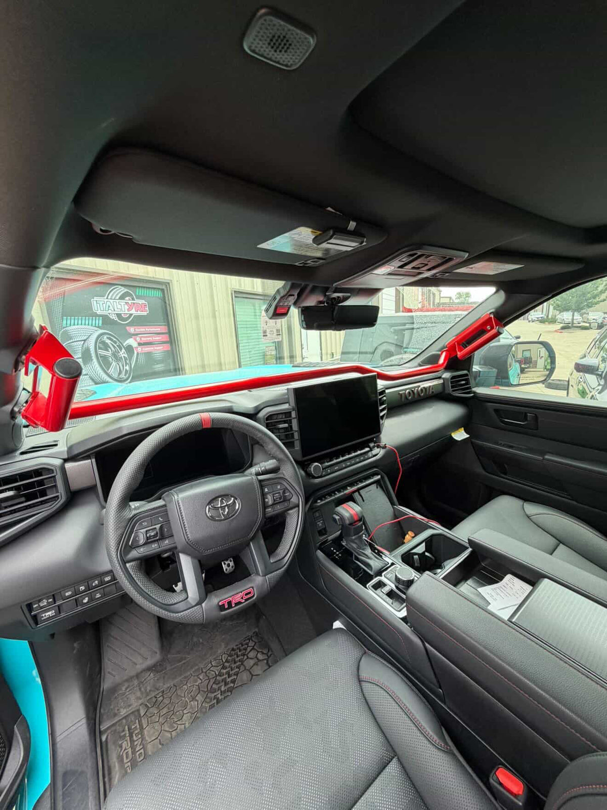 Toyota Tundra / Sequoia 3rd Gen Dash Accessory Bar