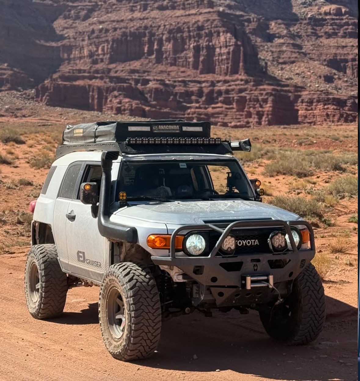 FJ Cruiser 2007-2014 Model C High Tube Front Bumper