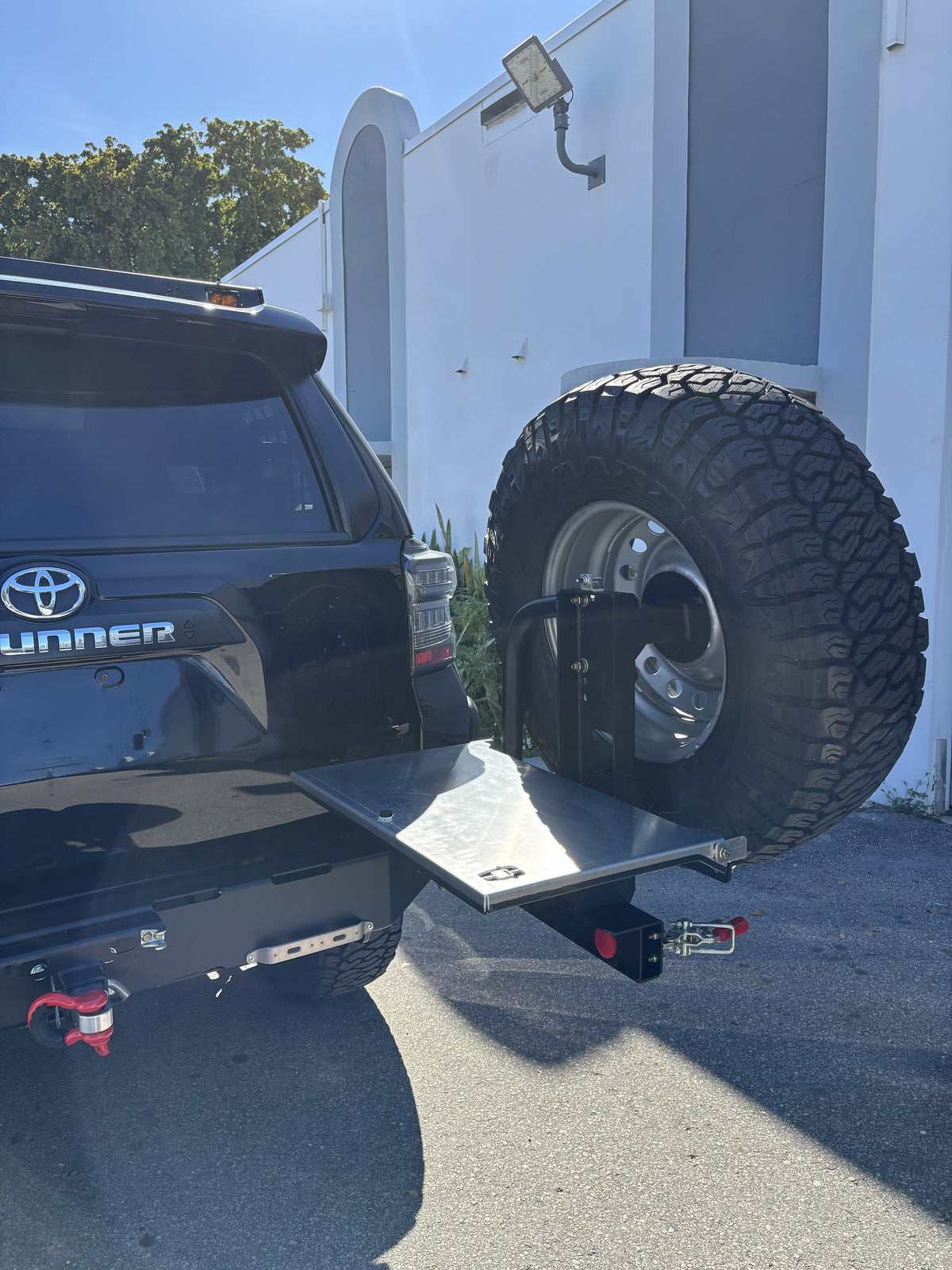 Toyota 4Runner 5th Gen High Clearance Rear Swing-Out Bumper