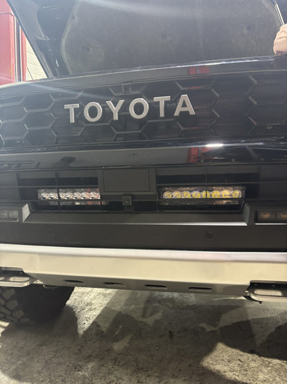 Toyota 4Runner 6th Gen Bolt-On LED Bumper Light Bracket Set — 2025+