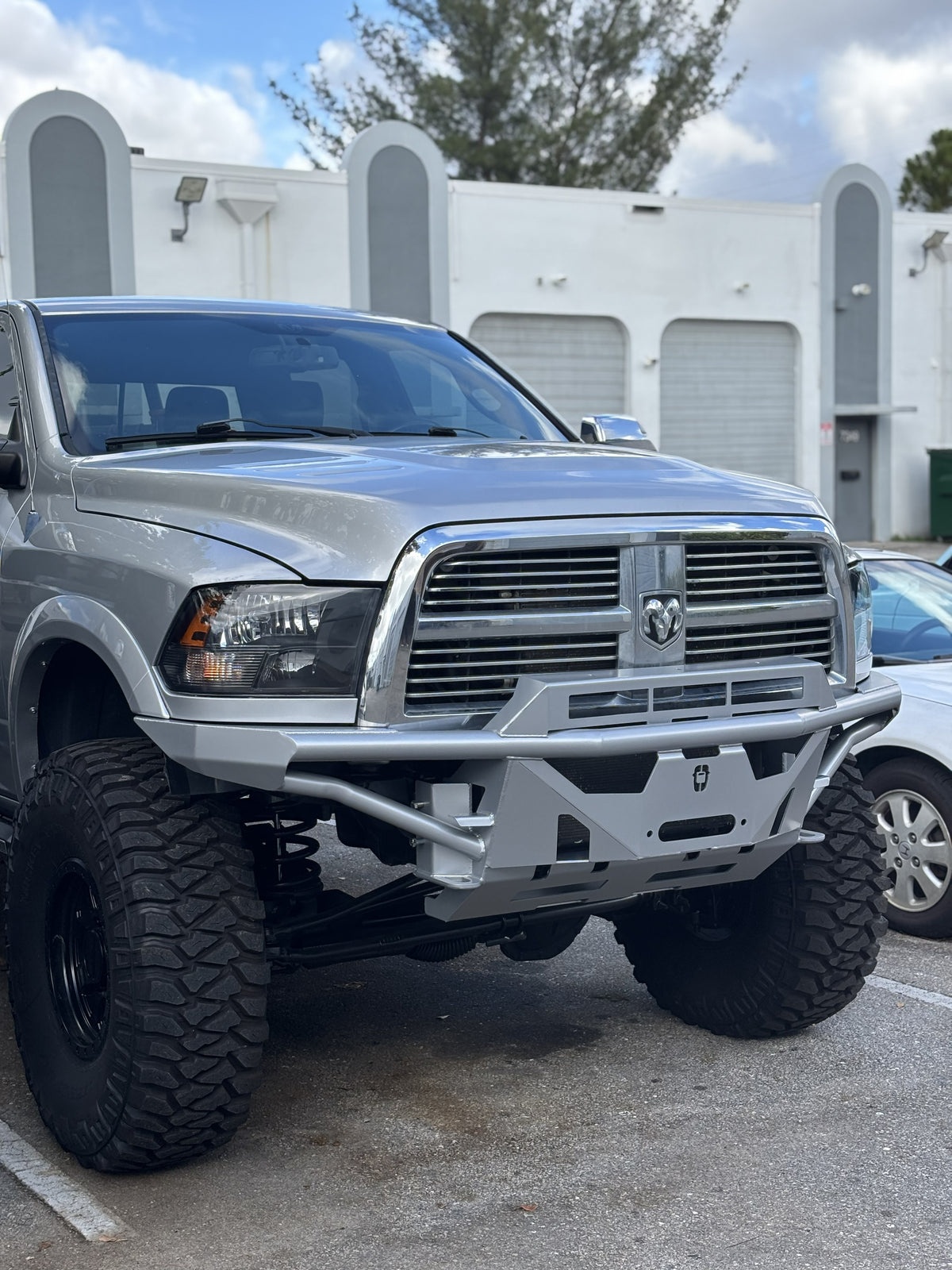RAM 2500 / 3500 4th Gen Front Bumper (2010-2018)