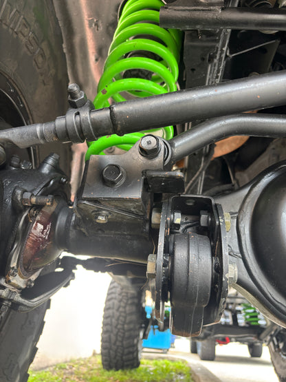Toyota Land Cruiser 80 Series / Lexus LX450 Bolt-On Front Panhard Correction Bracket